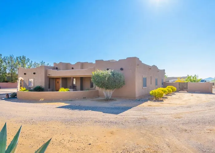 Holiday home Cozy Quiet Bbq Pool Outdoor Entertaining Phoenix