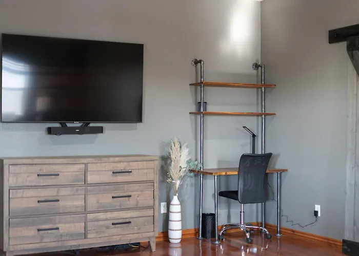 Cozy Quiet Bbq Pool Outdoor Entertaining Holiday home